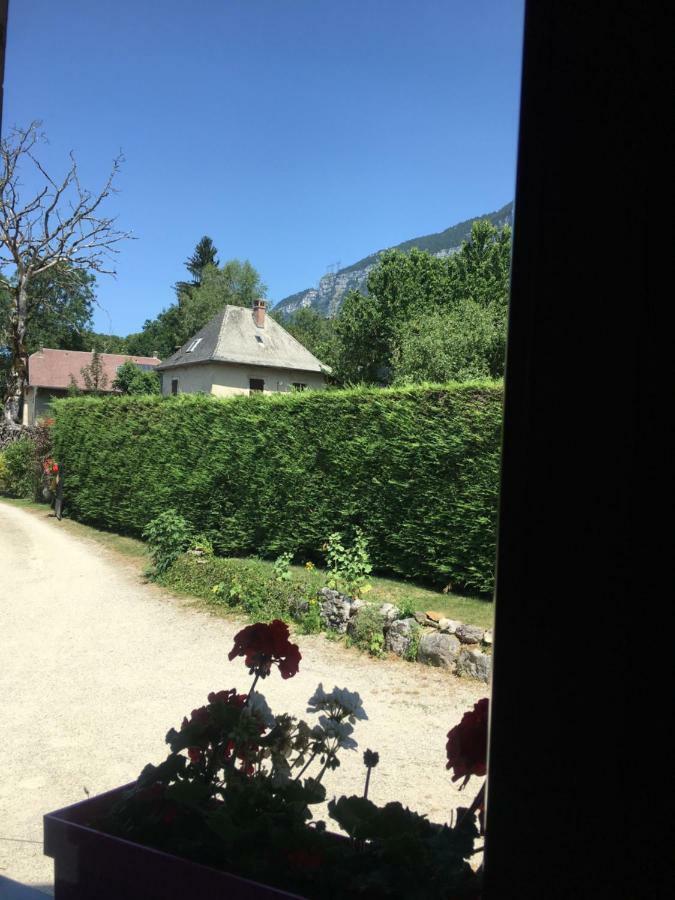 La Maison Des Coeurs Attignat-Oncin Exterior foto